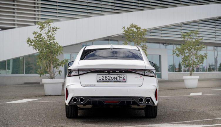 Chery ARRIZO 8